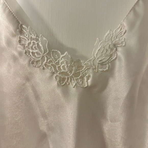 Lace Satin Top - Picture 2 of 3